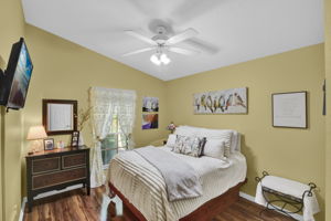  Photo 23