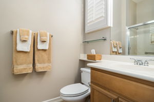  Photo 44