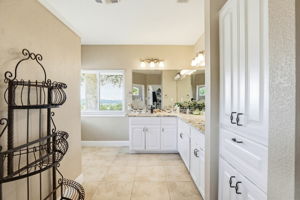  Photo 37