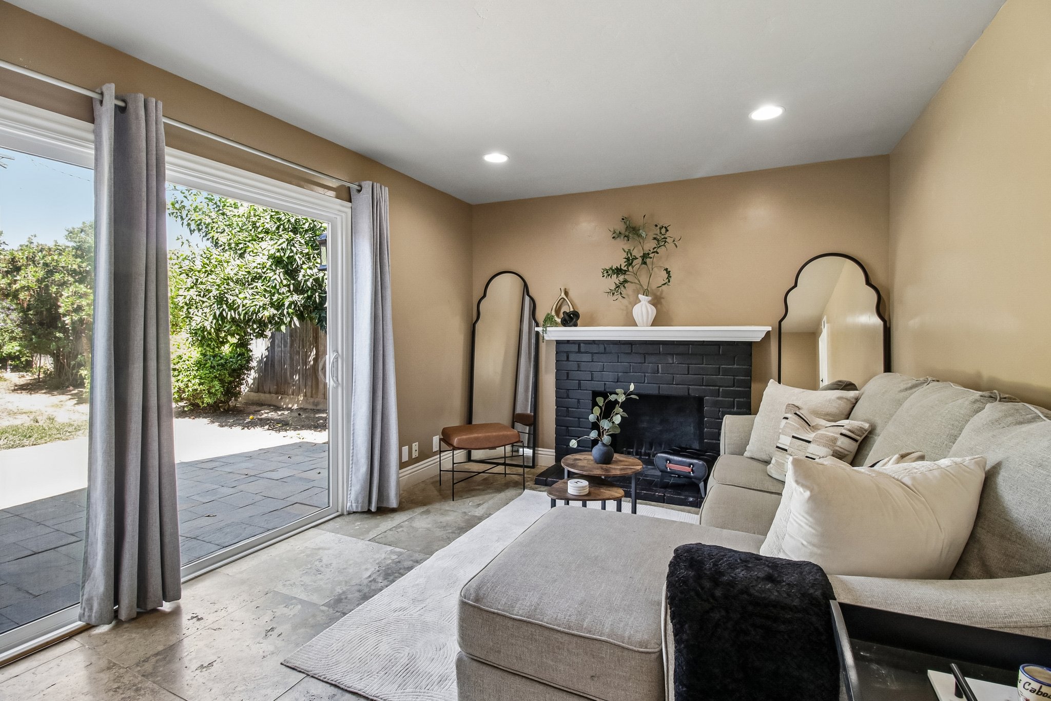 Las Animas Ct-S1108-005.jpg