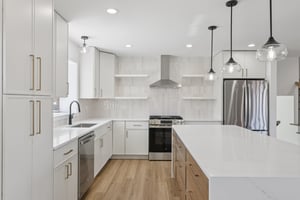 W Rascher Ave-S2803-010.jpg