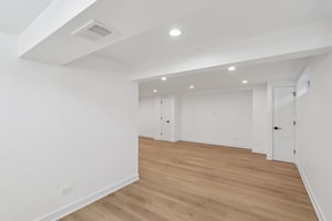 W Rascher Ave-S2803-014.jpg