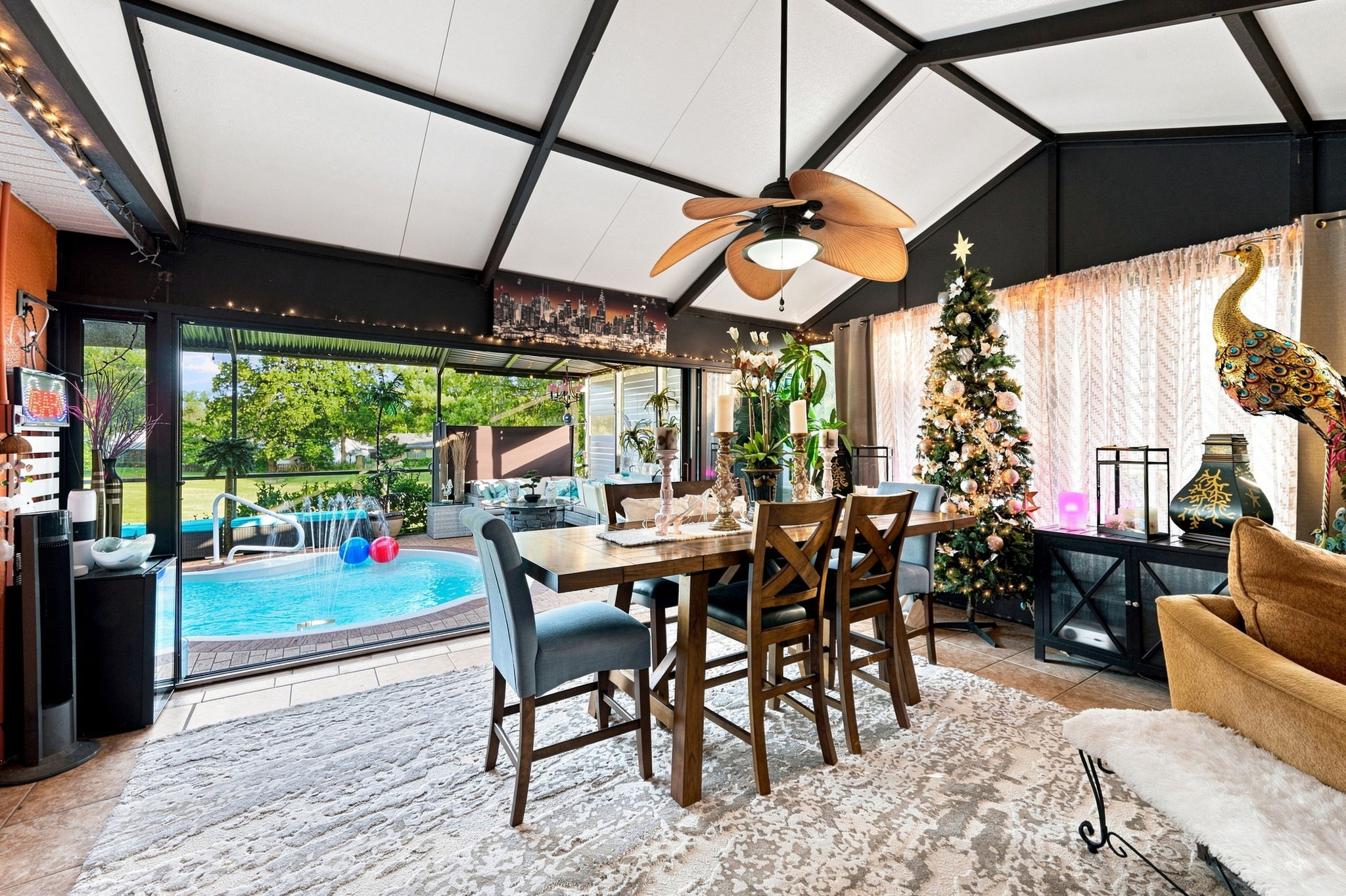 Dining Room1b