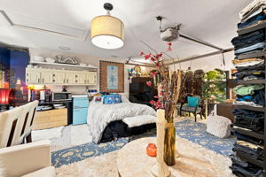 Flex Room2