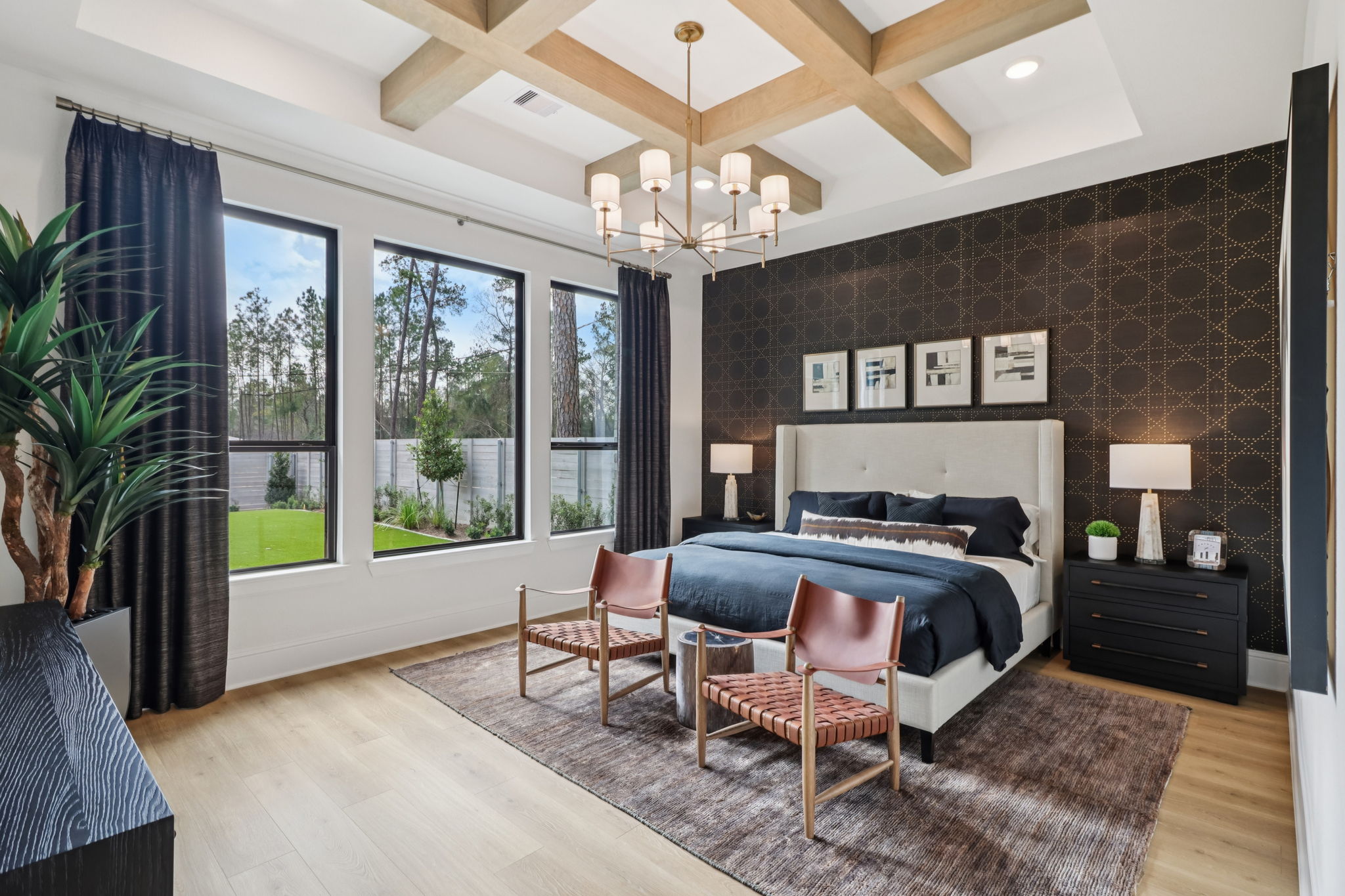 8137 Yall Street-S2101-027