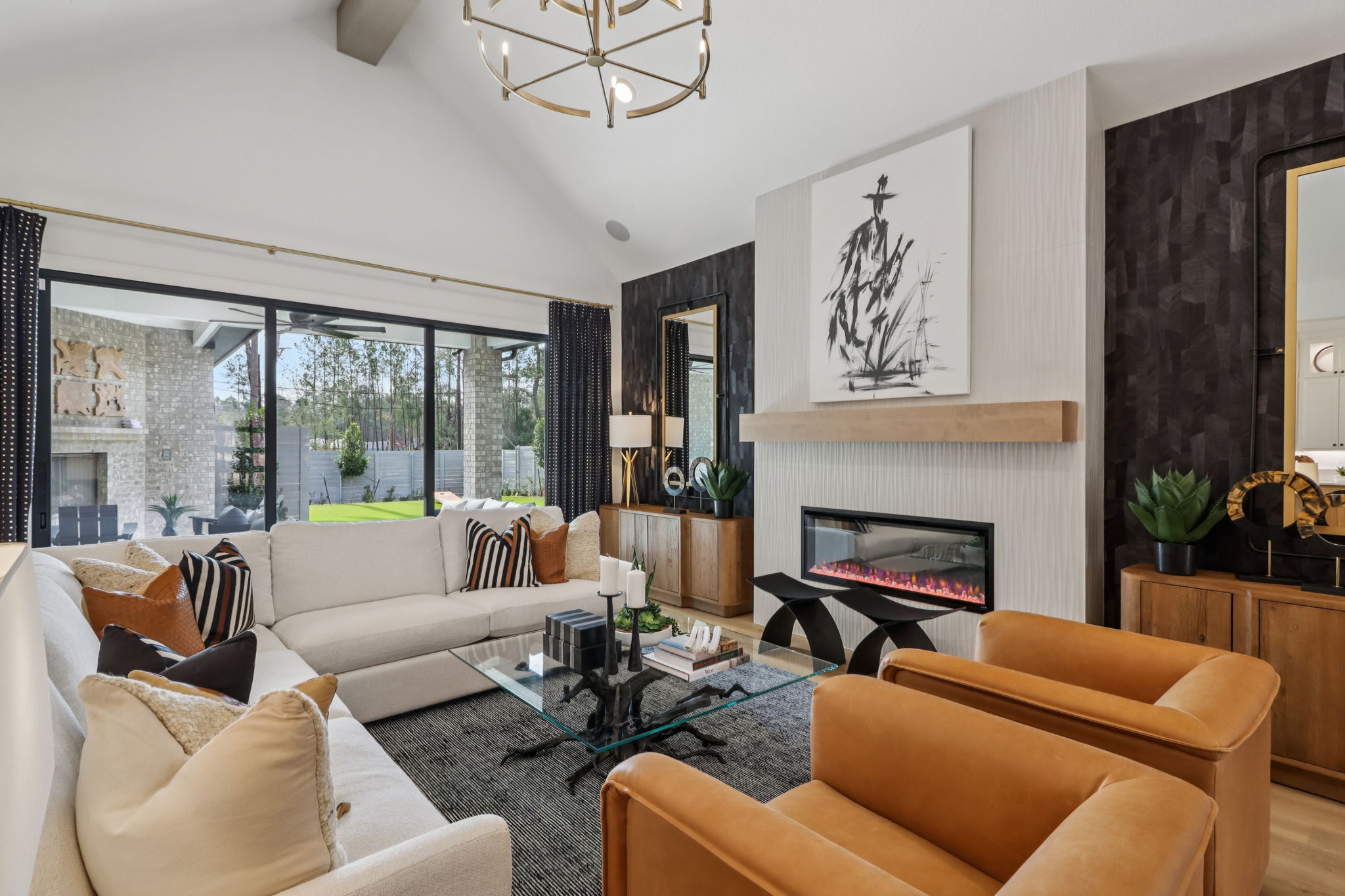 8137 Yall Street-S2101-007