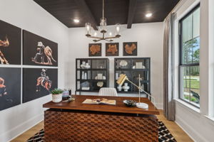 8137 Yall Street-S2101-021