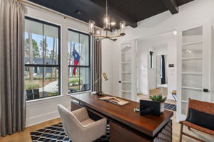 8137 Yall Street-S2101-022