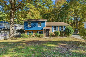 Welcome to 814 Dobson, Hidden Valley!