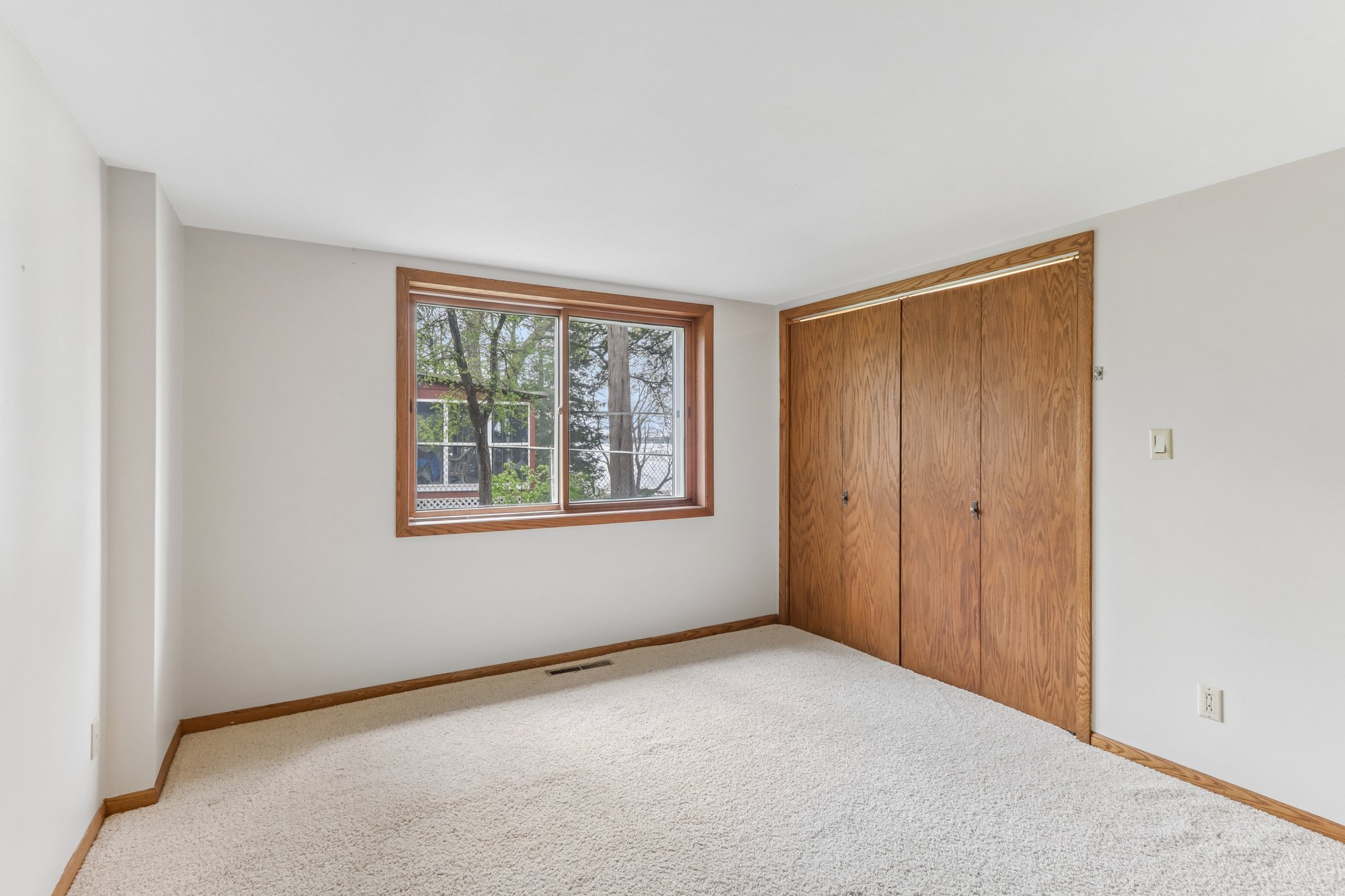 Highland Rd-S0105-023.jpg