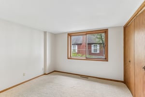 Highland Rd-S0105-024.jpg