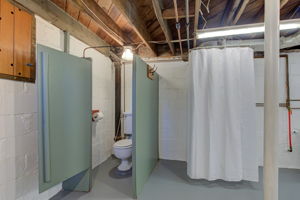 Photo 40