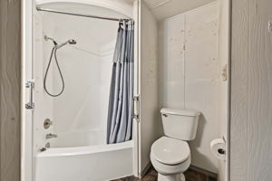  Photo 23