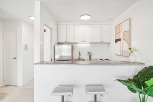 N Delaware St 504-S0707-011.jpg