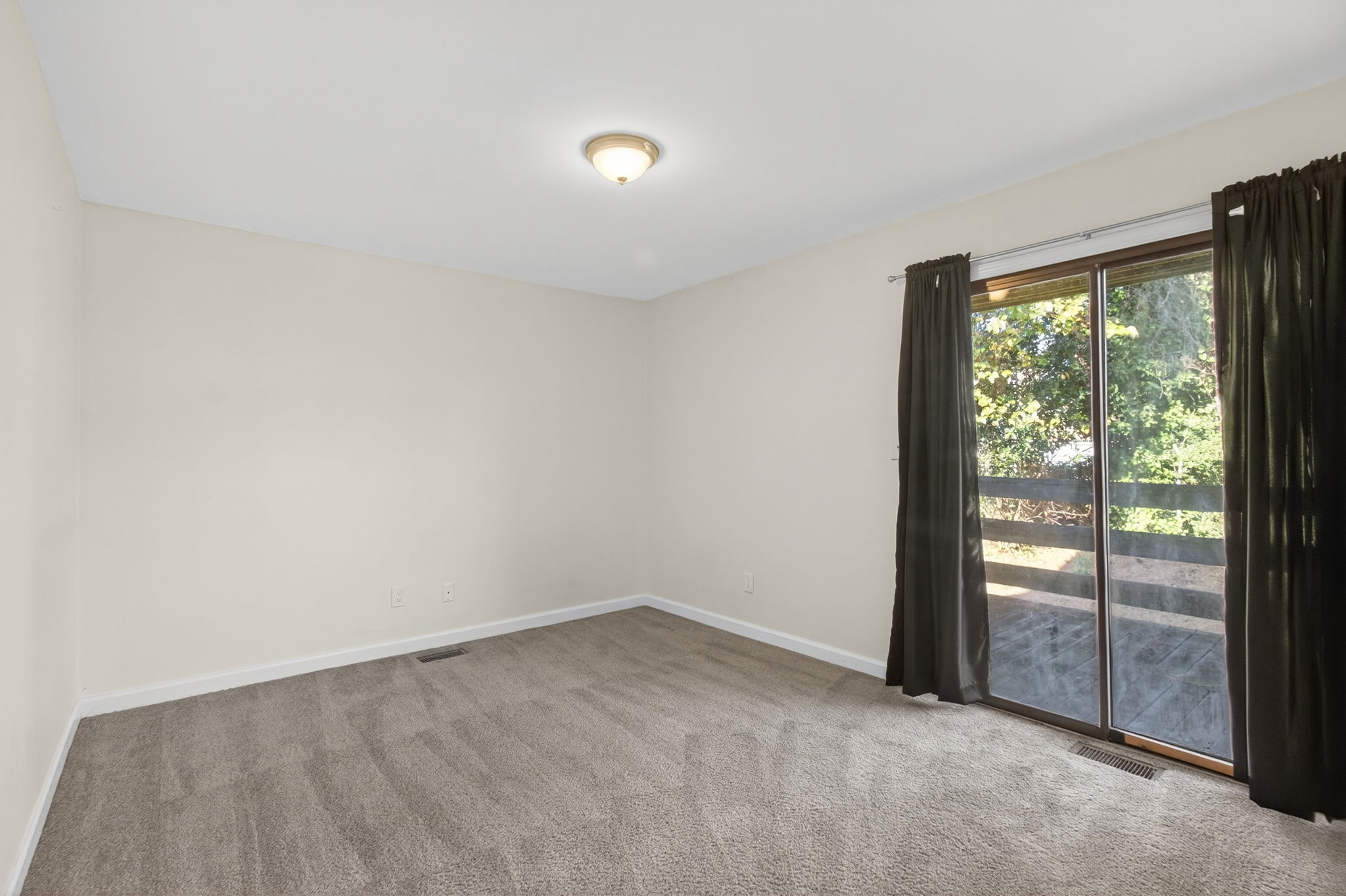 Downstairs Unit A bedroom 1