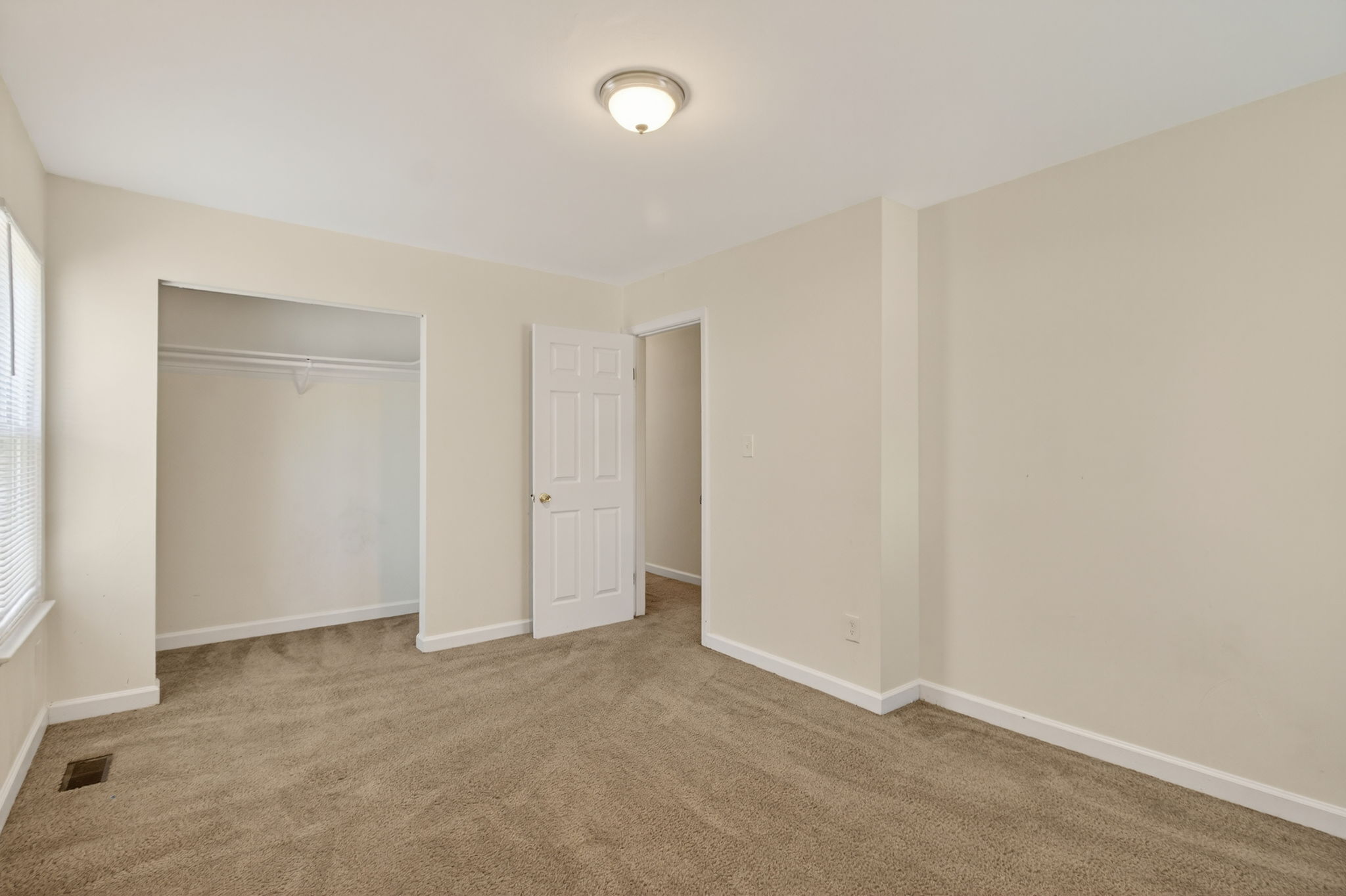 Downstairs Unit A bedroom 2