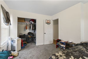 Upstairs Unit B Bedroom 2