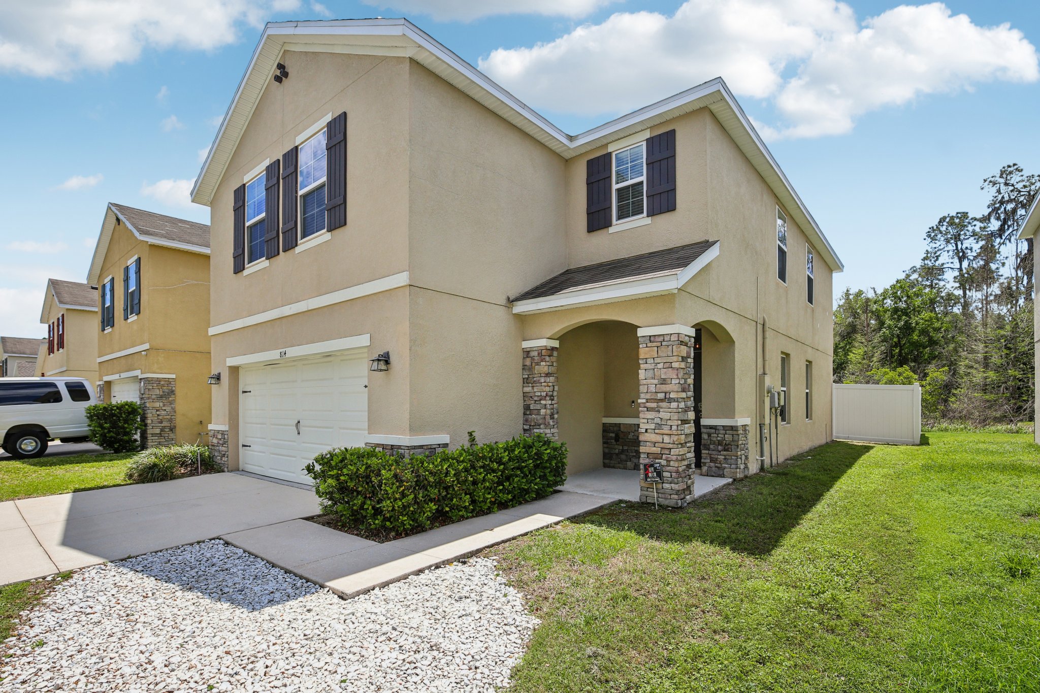 Wiltonway Dr-S1204-002.jpg