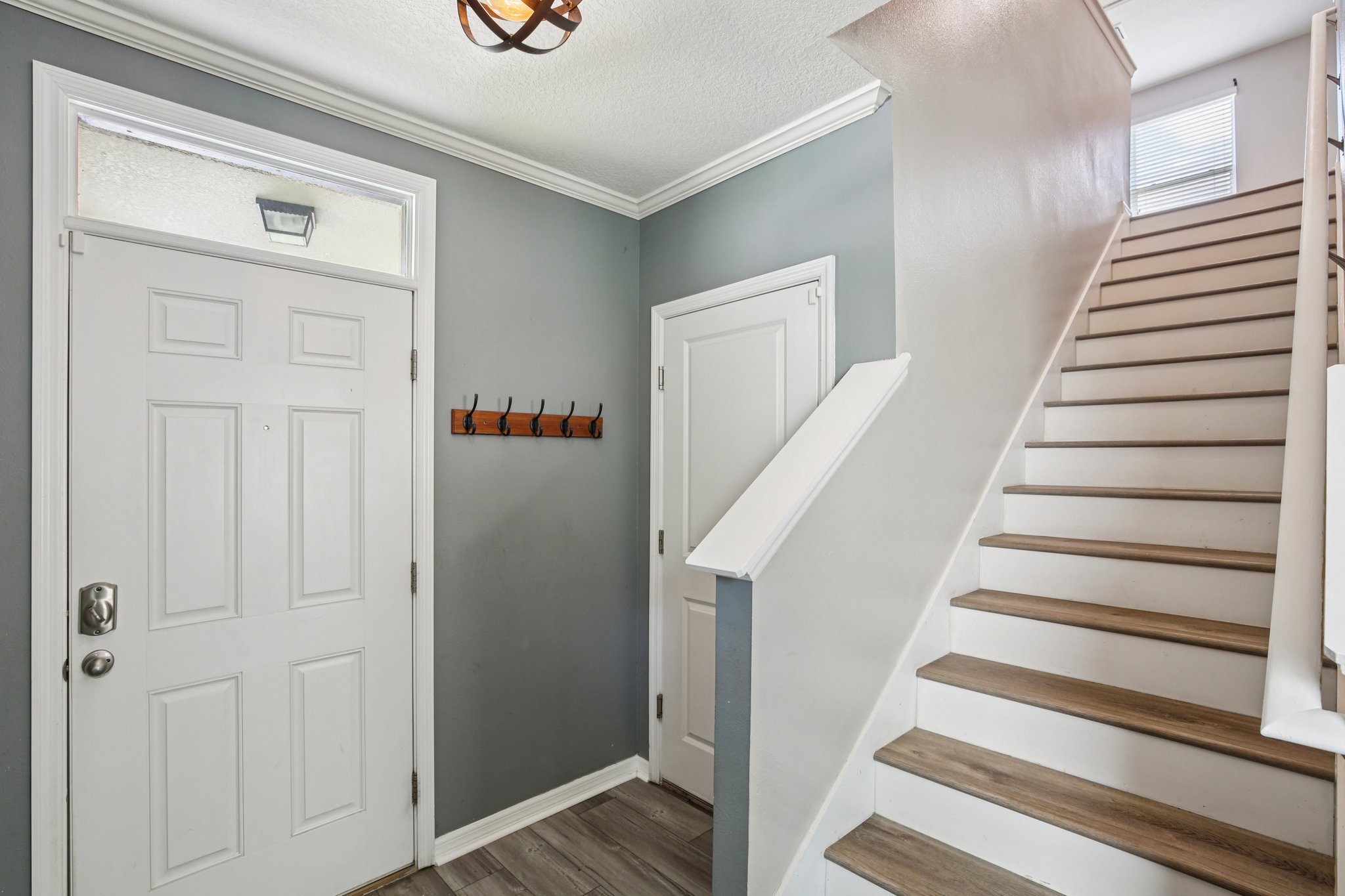 Wiltonway Dr-S1204-004.jpg