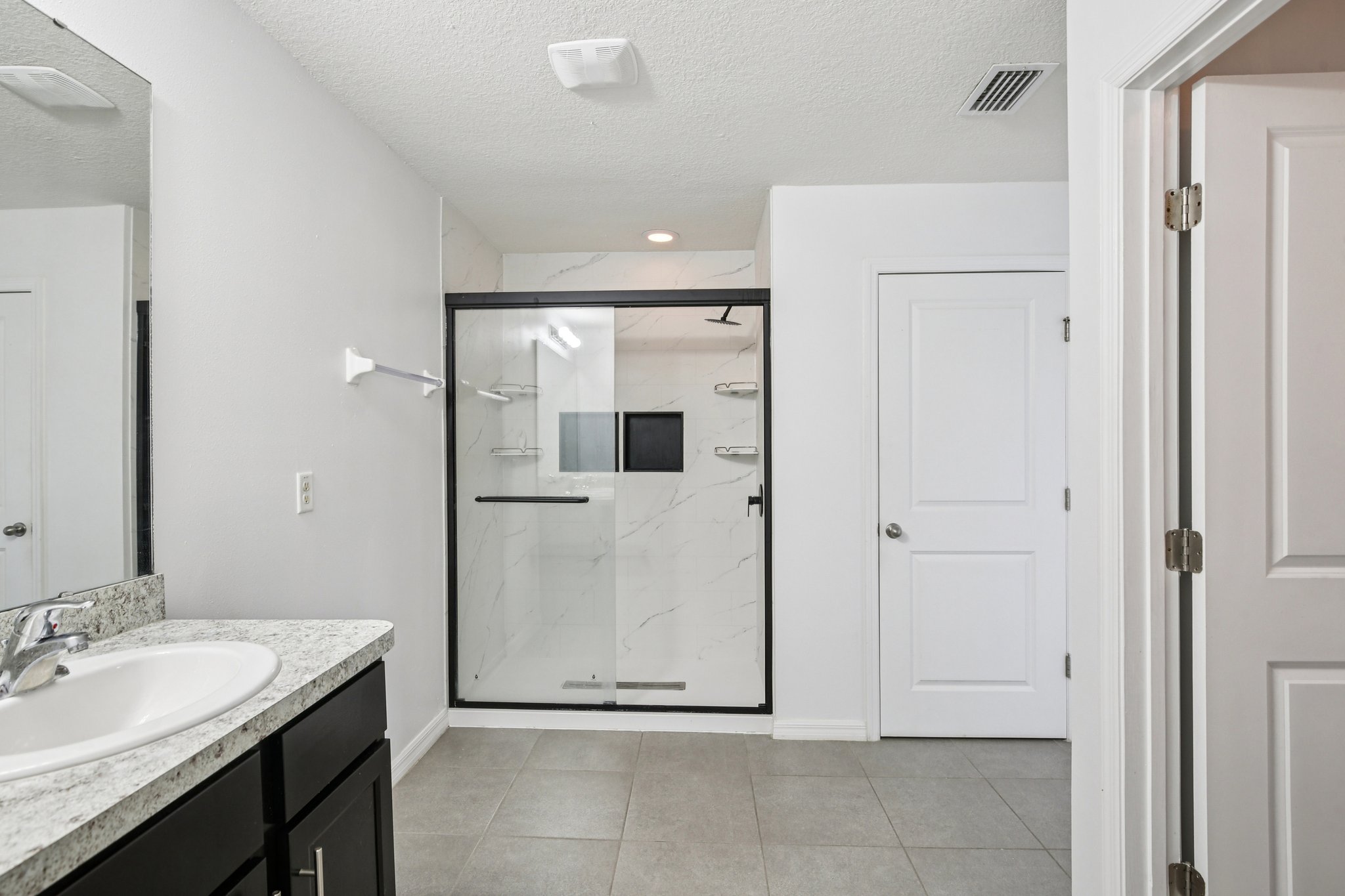 Wiltonway Dr-S1204-032.jpg