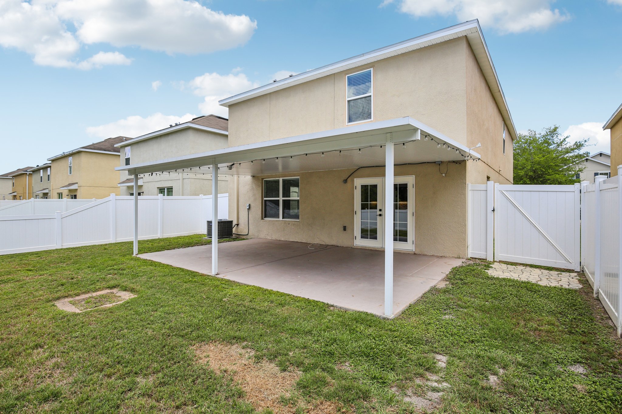 Wiltonway Dr-S1204-040.jpg