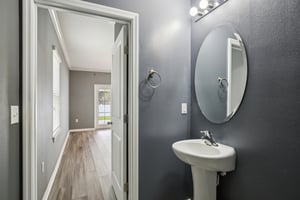 Wiltonway Dr-S1204-017.jpg