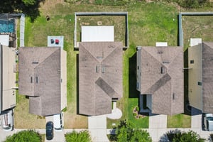 Wiltonway Dr-S1204-046.jpg