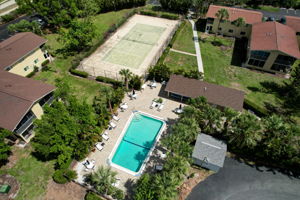 Community Pool & Tennis Court
