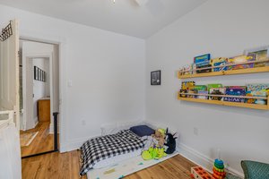  Photo 48
