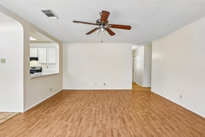 Manderly Pl-S3006-007.jpg