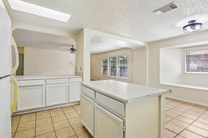Manderly Pl-S3006-015.jpg