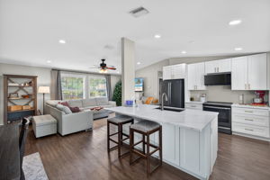 Breakfast Bar 2 of 2