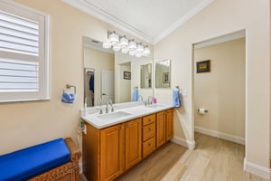 SE 177th Winterthur Loop-S2503-025.jpg