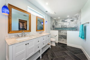 Master Bathroom1a