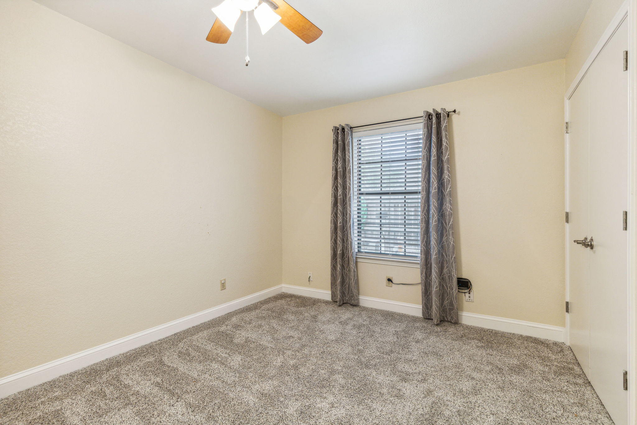815Central_019