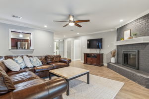 815Central_005