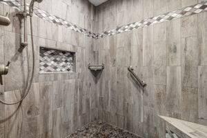 815Central_016
