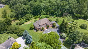 Hillstead 8