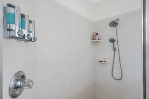  Photo 38