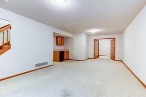  815 Trails End Rd, Eagan, MN 55123, US Photo 27