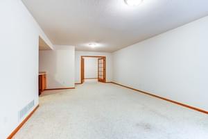  815 Trails End Rd, Eagan, MN 55123, US Photo 26