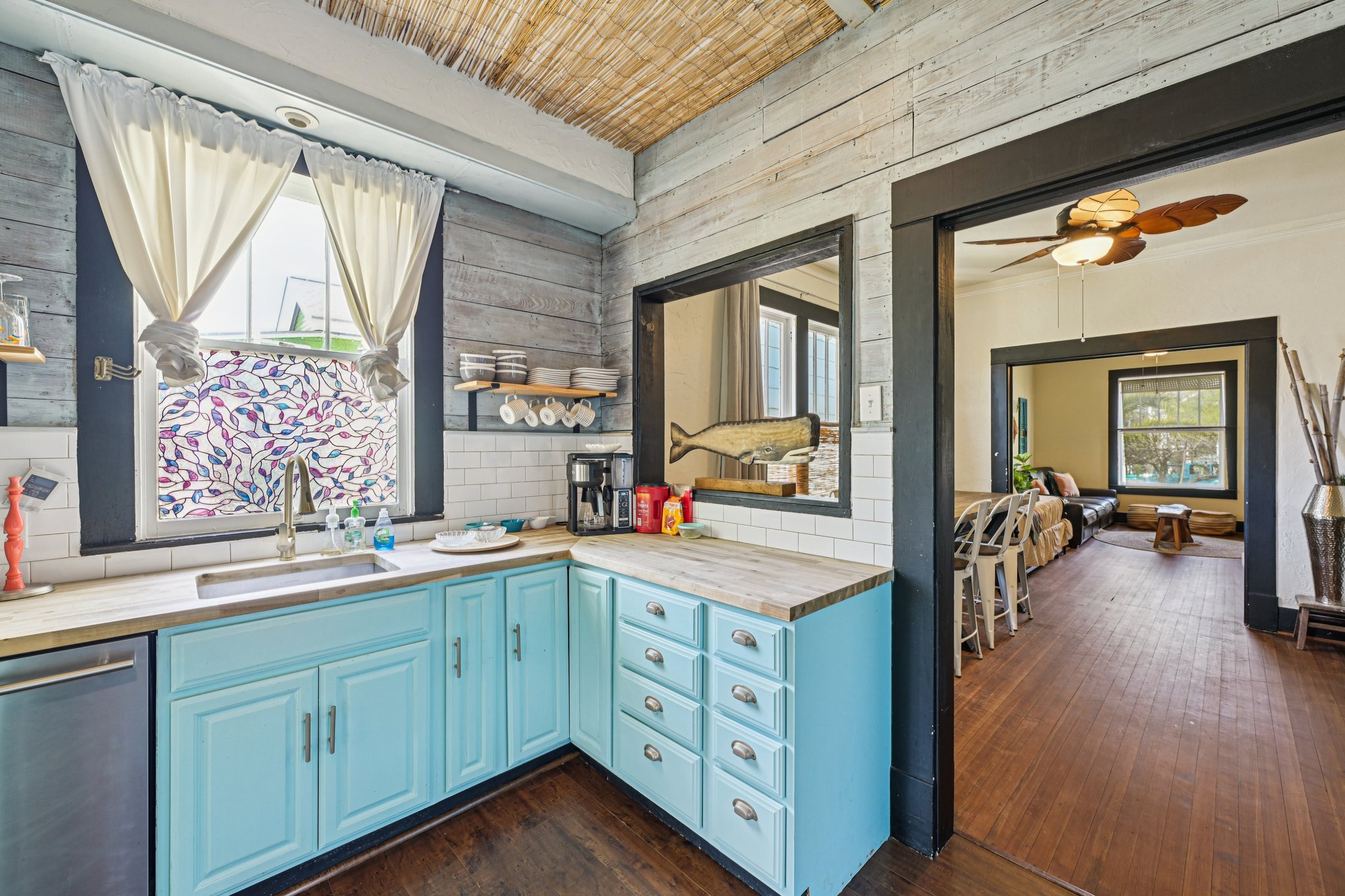 Winnie St-S2303-018.jpg