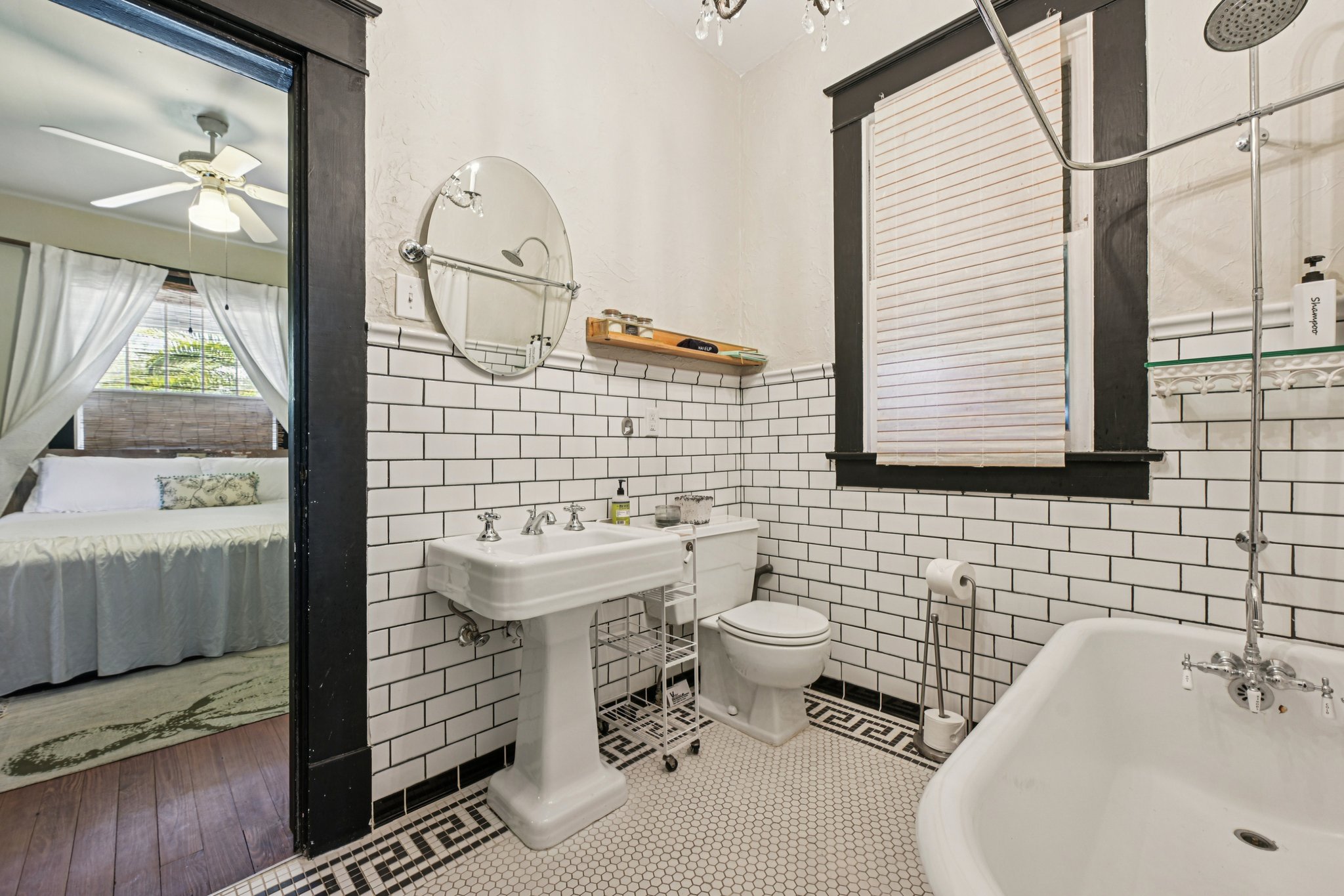 Winnie St-S2303-025.jpg