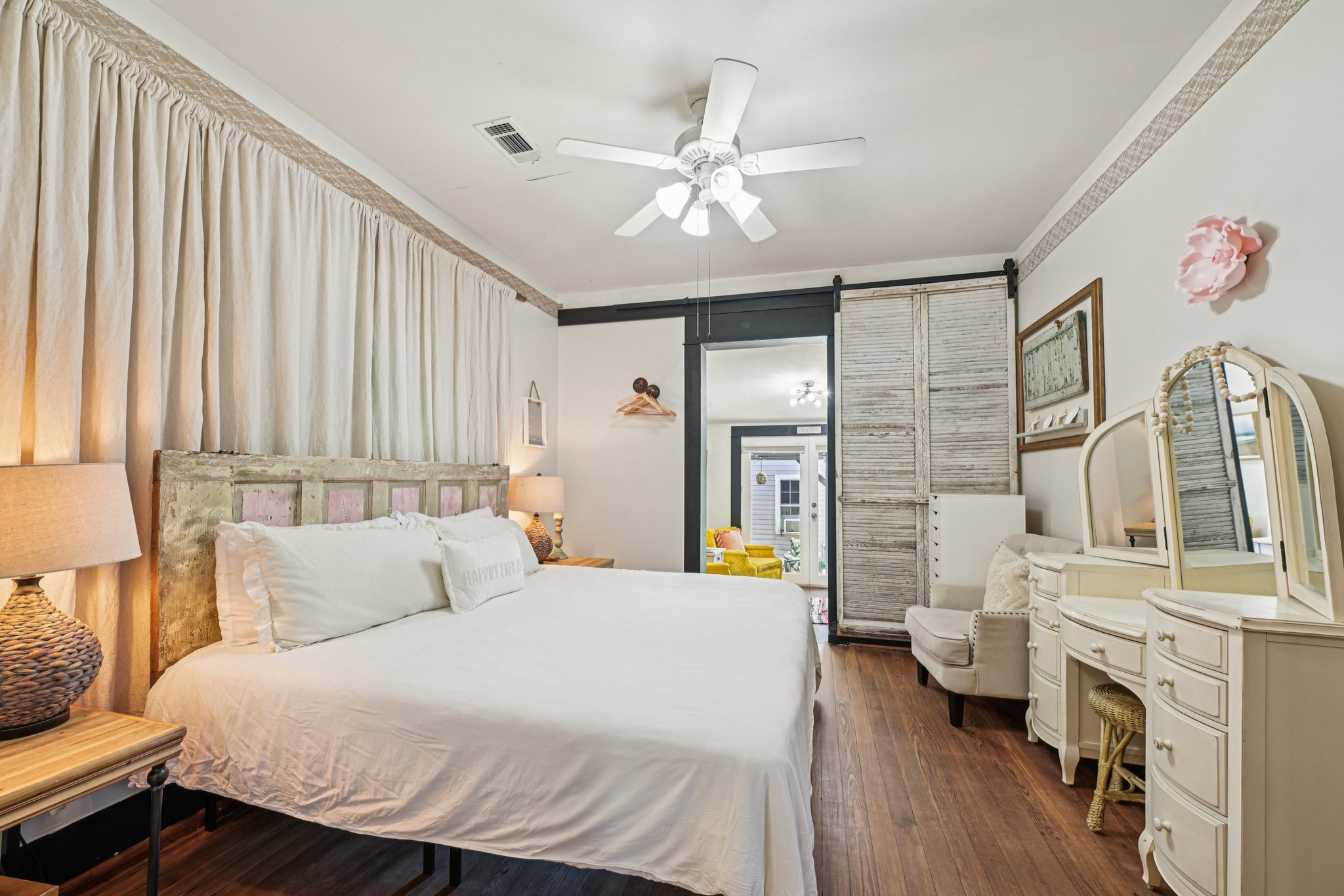 Winnie St-S2303-028.jpg