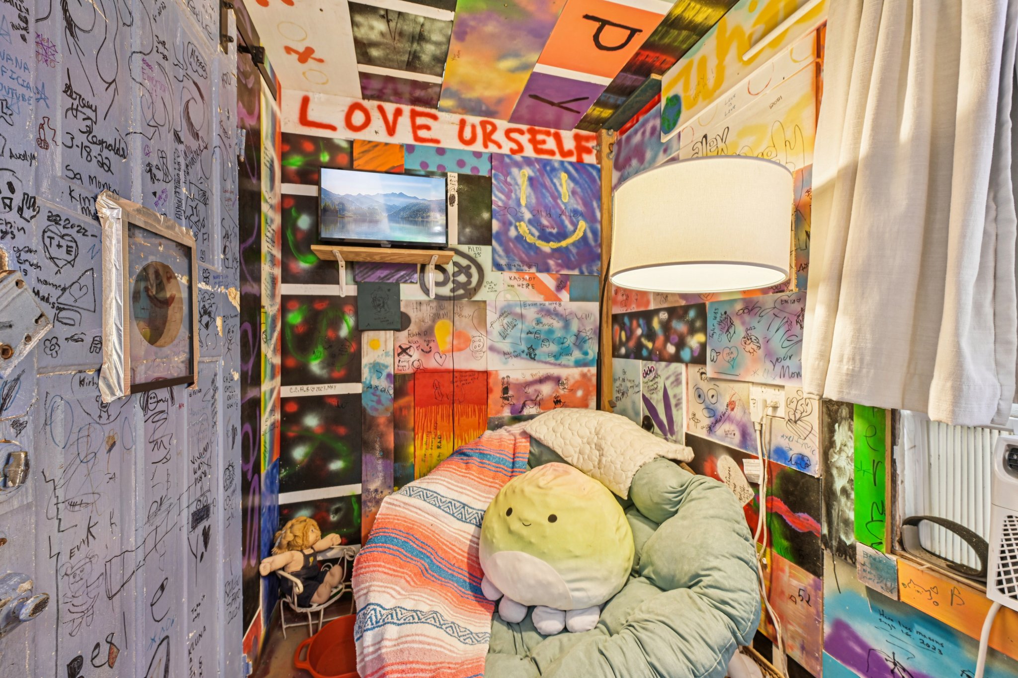 Winnie St-S2303-035.jpg