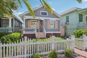 Winnie St-S2303-007.jpg