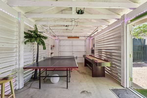 Winnie St-S2303-040.jpg