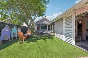 Winnie St-S2303-044.jpg