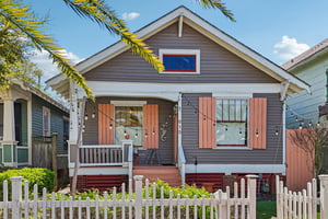 Winnie St-S2303-050.jpg