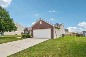 Stonelick Dr-S0407-004.jpg